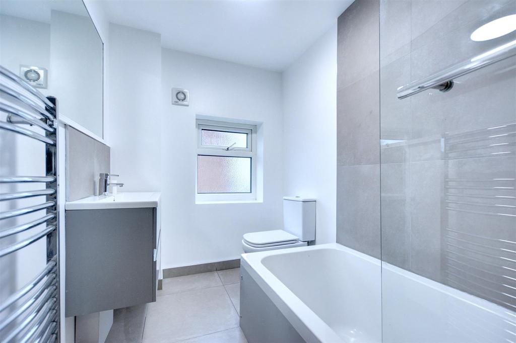Bathroom.jpeg