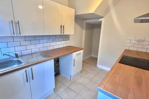 undefined, Third Avenue, Forest Town, NG19