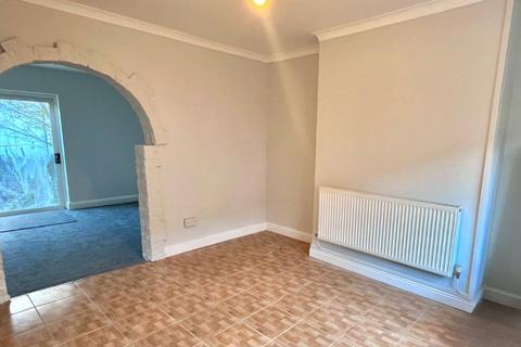 undefined, Third Avenue, Forest Town, NG19