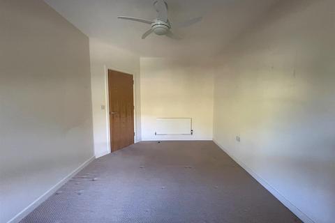 undefined, Mariners Court, Marina, Swansea