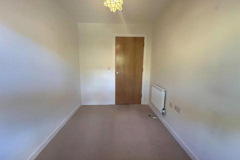 undefined, Mariners Court, Marina, Swansea