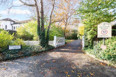 4 bedroom detached house for sale, Fitzgeorge Avenue, New Malden