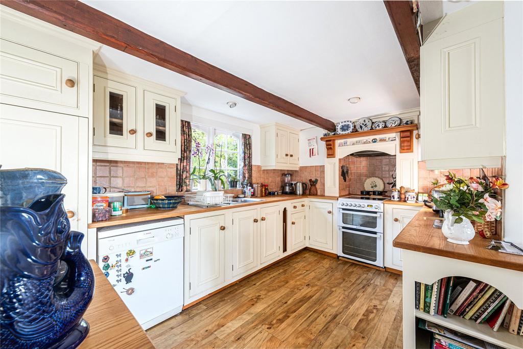 Kitchen/Breakfast Rm