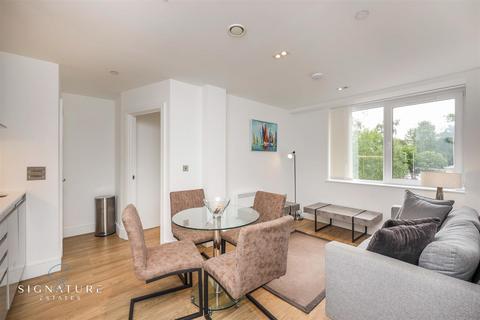 undefined, Pinnacle House, Kings Langley