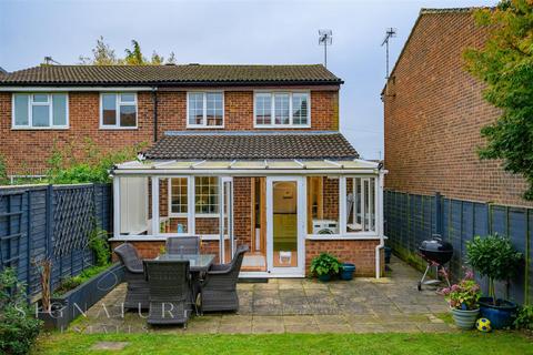 3 bedroom semi-detached house for sale, Ryder Close, Bovingdon, Hemel Hempstead