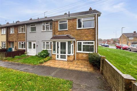 2 bedroom end of terrace house for sale, Gentian Close, Chatham, Kent, ME5