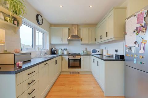 15 Flask View, Stannington, Sheffield, S6 6FF