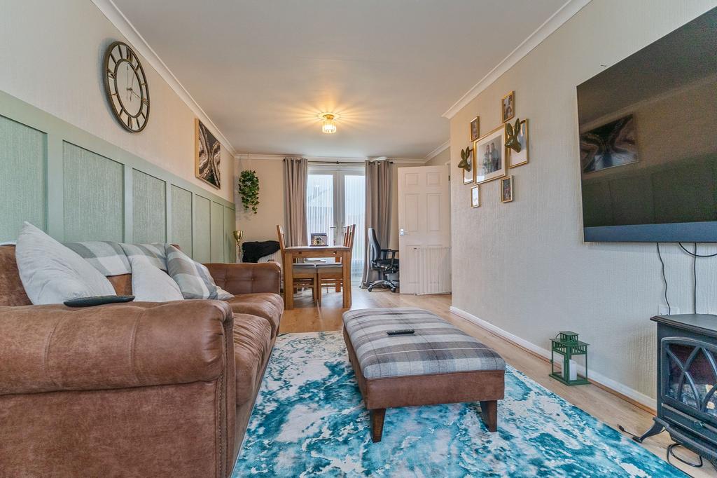 Living Room/Dining Room