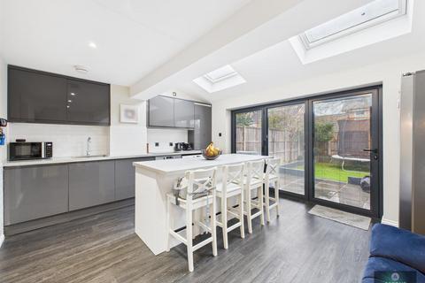 undefined, Walker Road, Maidenbower RH10