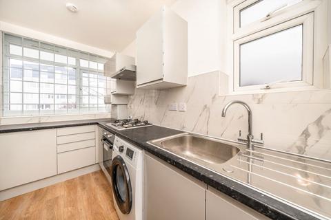 2 bedroom flat to rent, Kersfield Road, London SW15