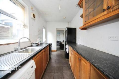 undefined, Saxon Road, Luton