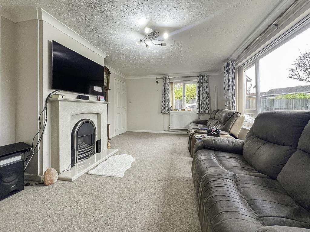 Living room (3)