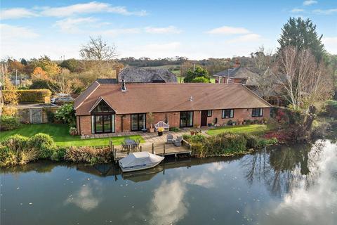undefined, Crookham Hill, Thatcham, Berkshire, RG19