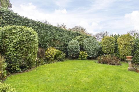 4 bedroom detached house for sale, The Firs, Market Harborough