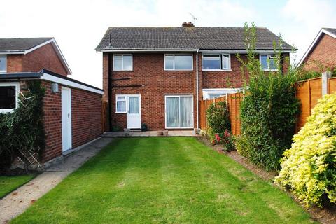 undefined, Pilgrims Way, Woking GU24
