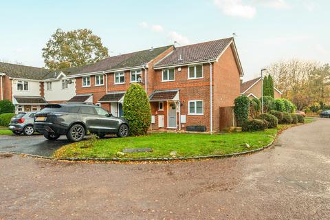 undefined, Dodsells Well, Berkshire RG40