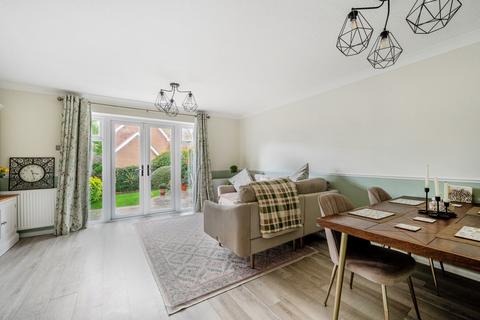 undefined, Dodsells Well, Berkshire RG40