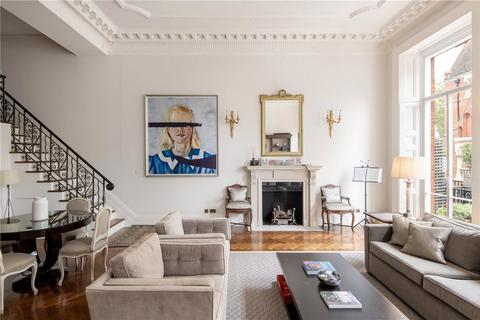 3 bedroom apartment to rent, Cadogan Square, London, SW1X