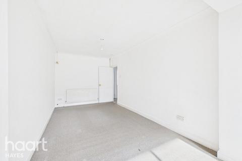 3 bedroom semi-detached bungalow for sale, Pinkwell Avenue, Hayes