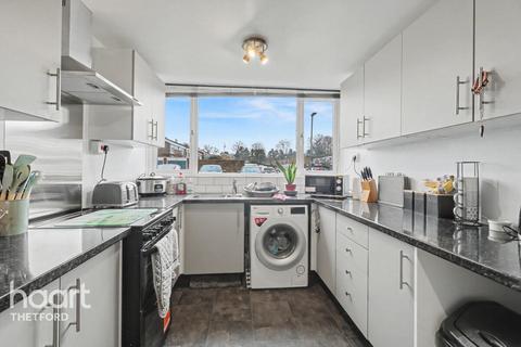 3 bedroom terraced house for sale, Salisbury Way, Thetford