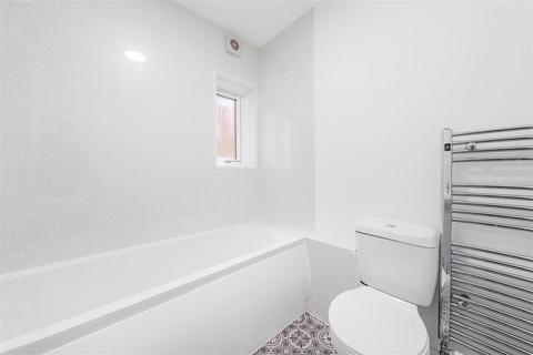 undefined, Thurlow Park Road, London, SE21