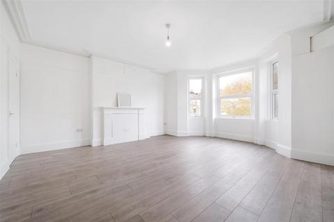 undefined, Thurlow Park Road, London, SE21