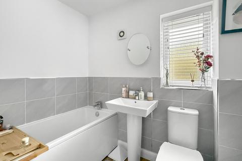 4 bedroom detached house for sale, Lavendar Close, Telford TF3