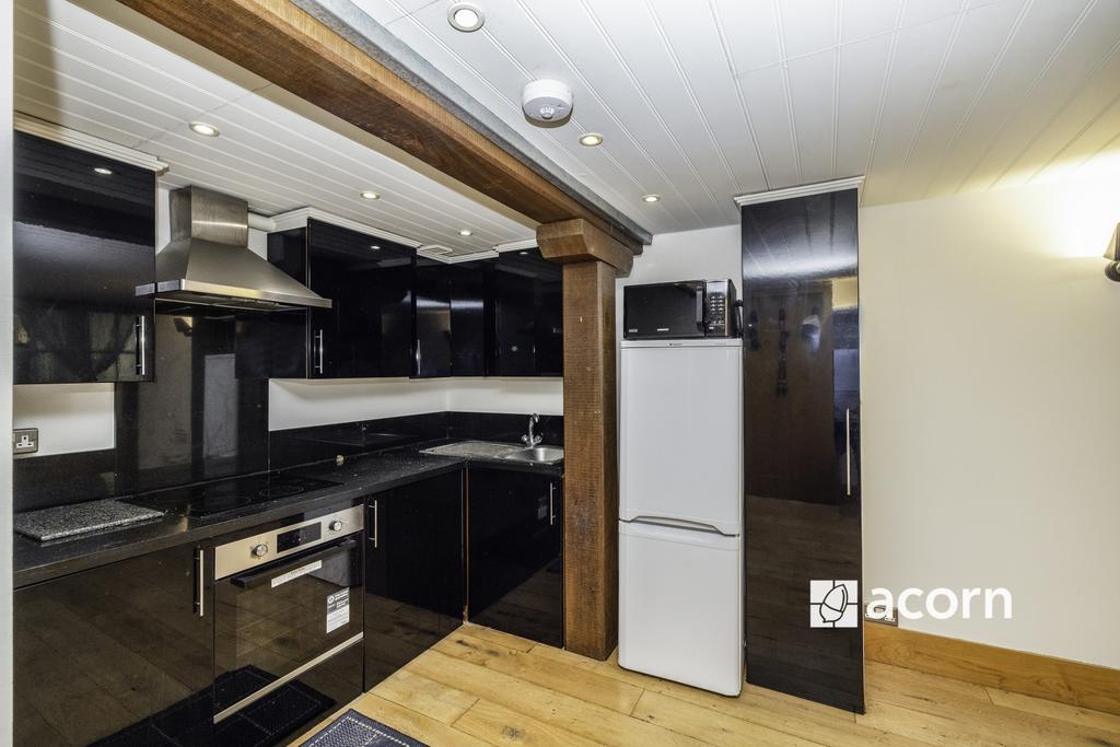 Kitchen (2)