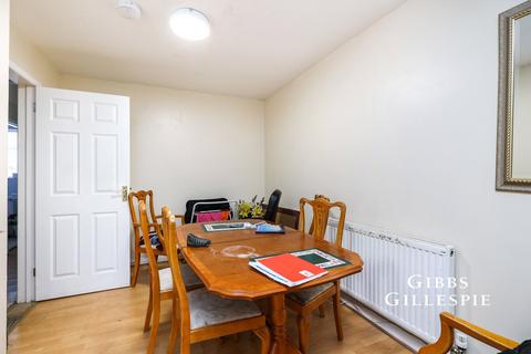 1 bedroom in a house share to rent, Lime Grove, Hayes, UB3