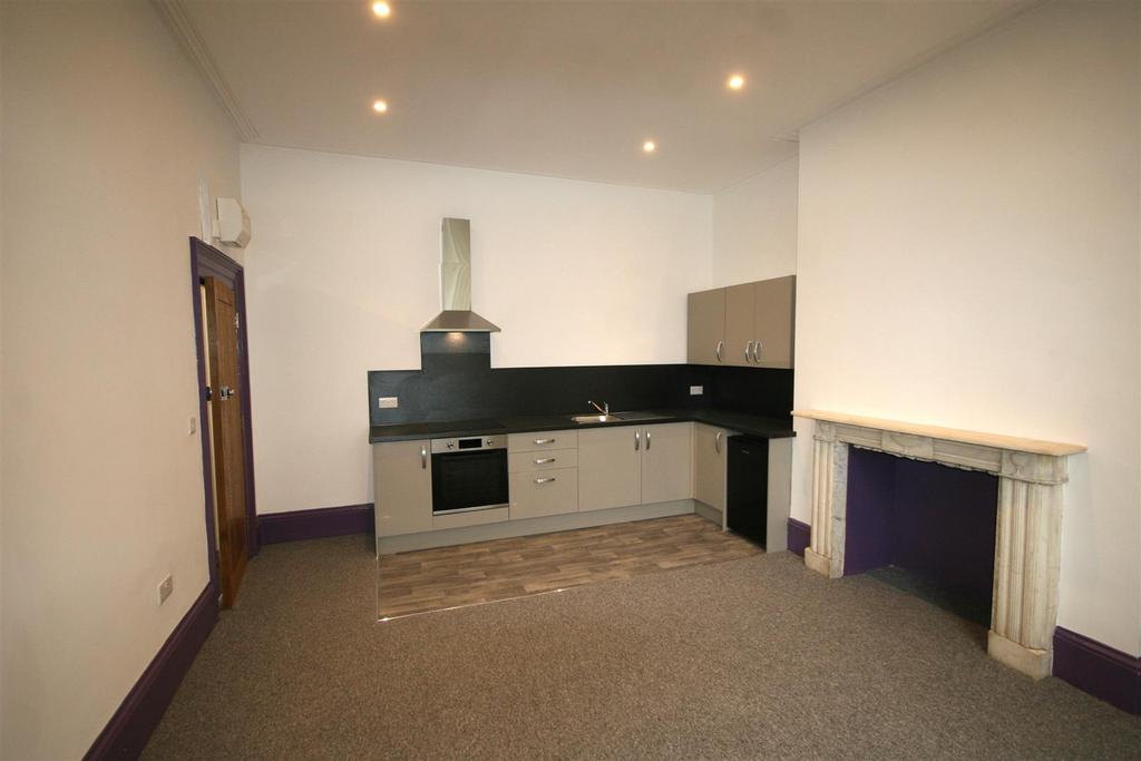 Kitchen.JPG