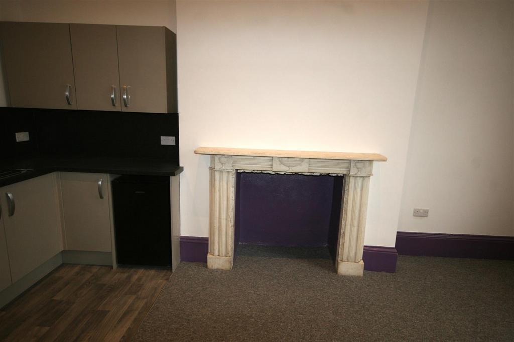 Fire place.JPG
