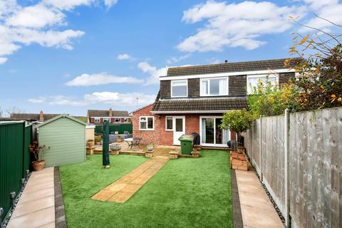 undefined, Move In Ready Home on Grange Drive, Melton Mowbray, LE13 1EL