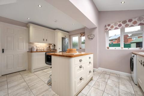 undefined, Move In Ready Home on Grange Drive, Melton Mowbray, LE13 1EL