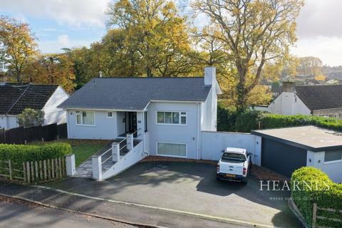 Dudsbury Road, West Parley, Ferndown, BH22