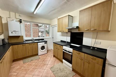 undefined, Rydal Close, Holders Hill Road, London, Greater London, NW4
