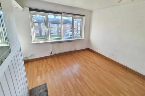 undefined, Chaucer Avenue, West Midlands WV12