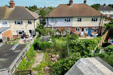 undefined, Snelling Avenue, Northfleet, Gravesend, Kent, DA11