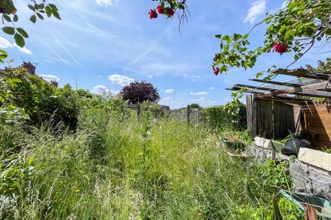 undefined, Snelling Avenue, Northfleet, Gravesend, Kent, DA11