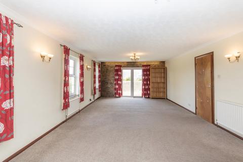 4 bedroom detached house to rent, Rue Des Huriaux, St Saviour's