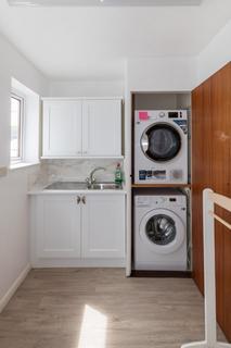 4 bedroom detached house to rent, Rue Des Huriaux, St Saviour's