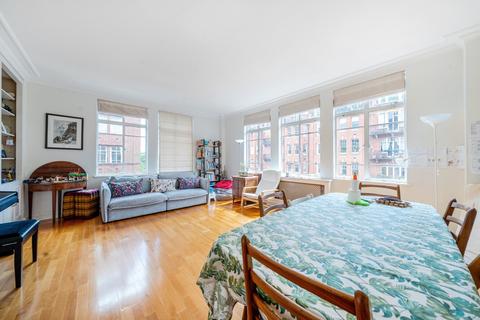 3 bedroom flat for sale, Oakwood Court, Kensington and Chelsea, London, W14