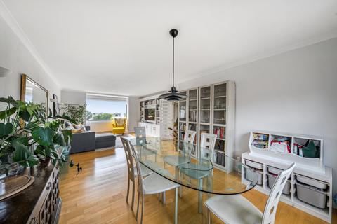 3 bedroom flat for sale, Somerset Square, Holland Park, London, W14