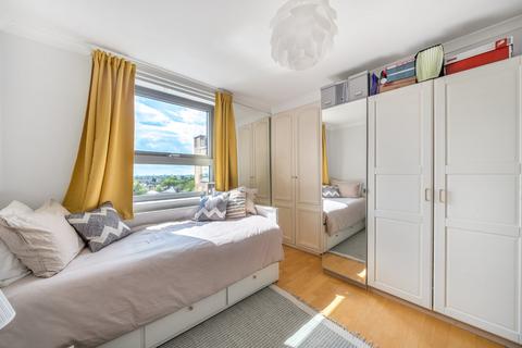 3 bedroom flat for sale, Somerset Square, Holland Park, London, W14