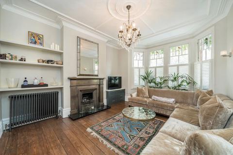 undefined, Dukes Avenue, London W4