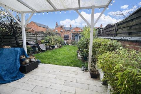 3 bedroom terraced house for sale, Birchfield Road, Abington, Northampton NN1