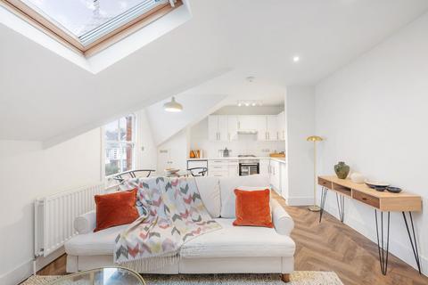1 bedroom flat for sale, Woodstock Road, Croydon CR0
