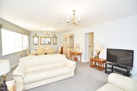 3 bedroom flat for sale, Spring Grove, Harrogate, HG1