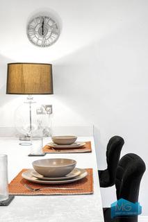 2 bedroom apartment for sale, Brownlow Road, London, N11