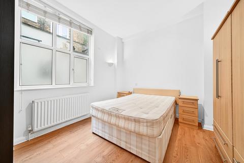 1 bedroom flat to rent, Lighthouse Apartments, Commercial Road, London