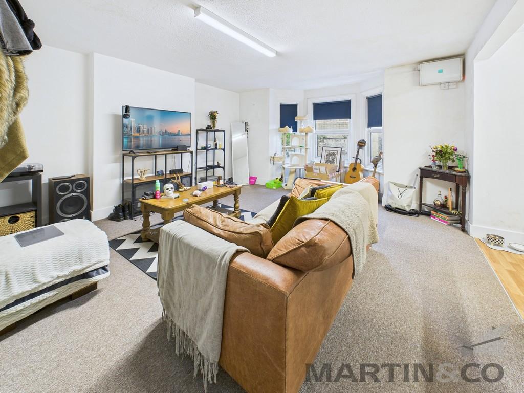 Flat 4 - Lounge